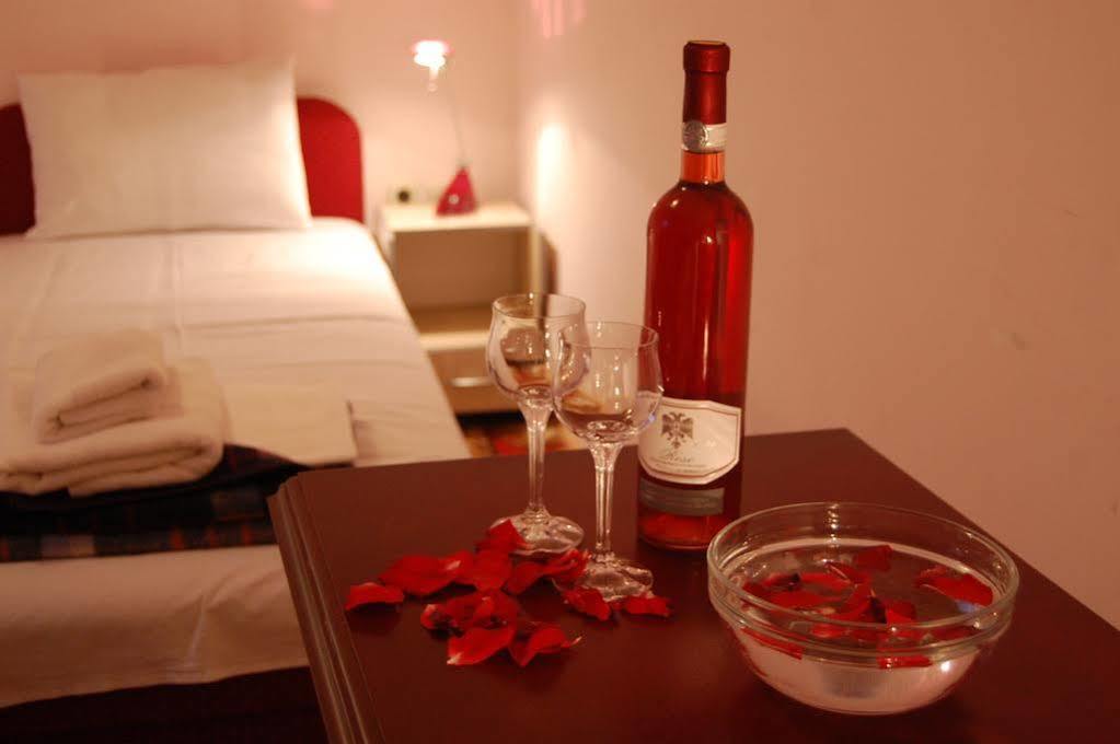 Hotel Montenegro ستروغا المظهر الخارجي الصورة